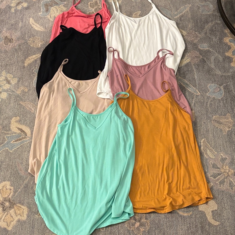Zenana reversible Tops in Assorted Colors Size Large Bundle 3/$8